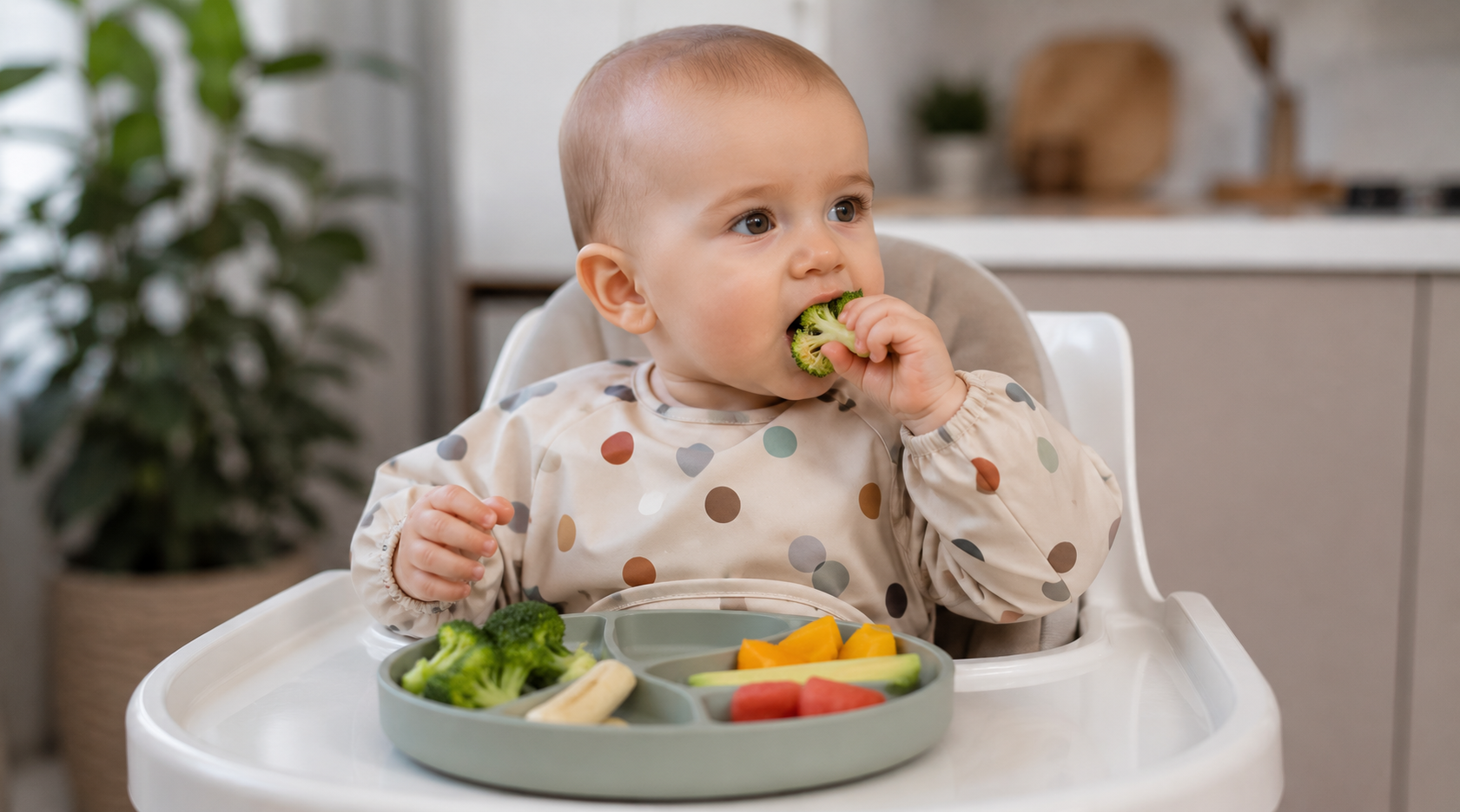 How to Start Baby-Led Weaning at 6 Months: A Beginner's Guide