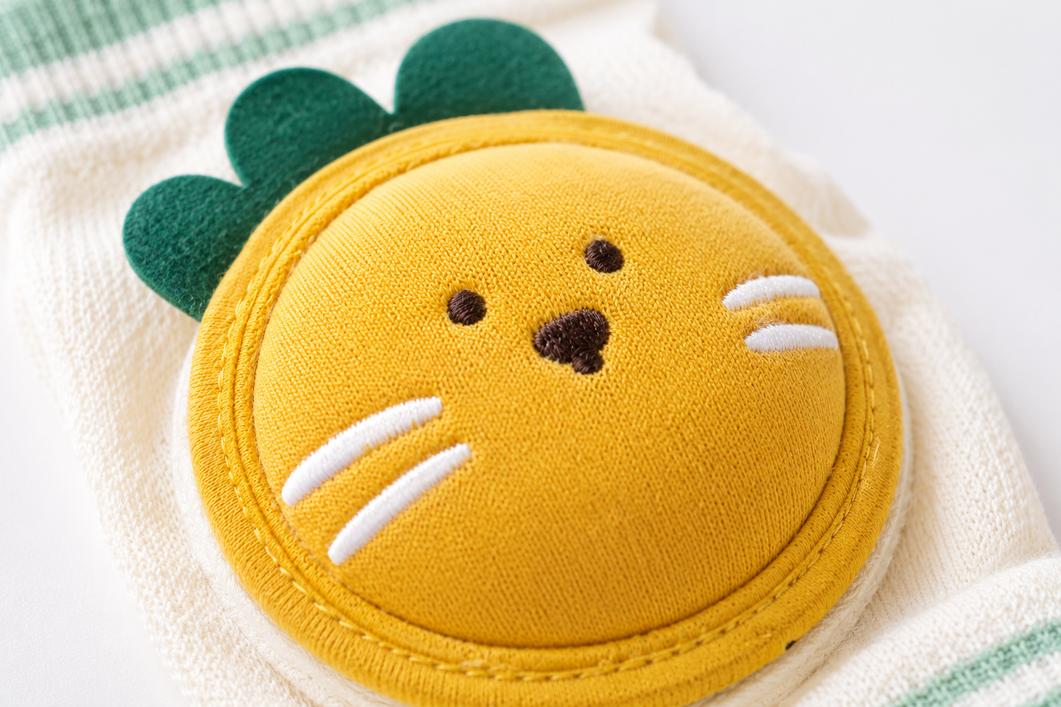 Baby Crawling Knee Pads – Protect Every Little Adventure