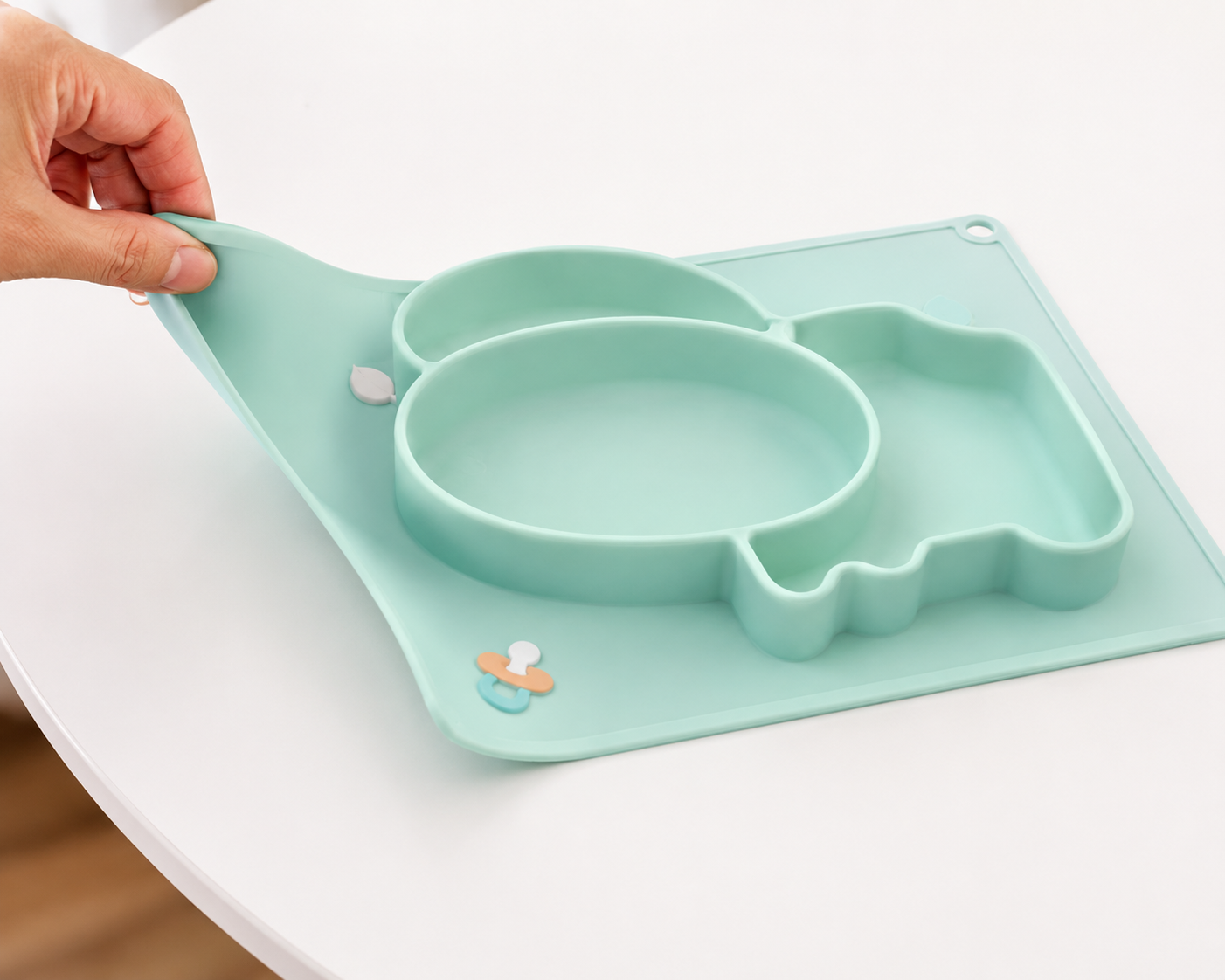 Silicone Suction Baby Bowl – Mess-Free Mealtime Made Easy